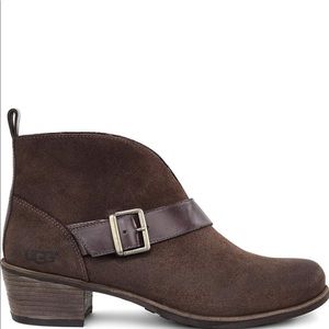 Ugg Bootie Suede